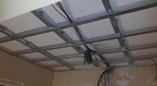 konštrukcia sadrokartónového stropu